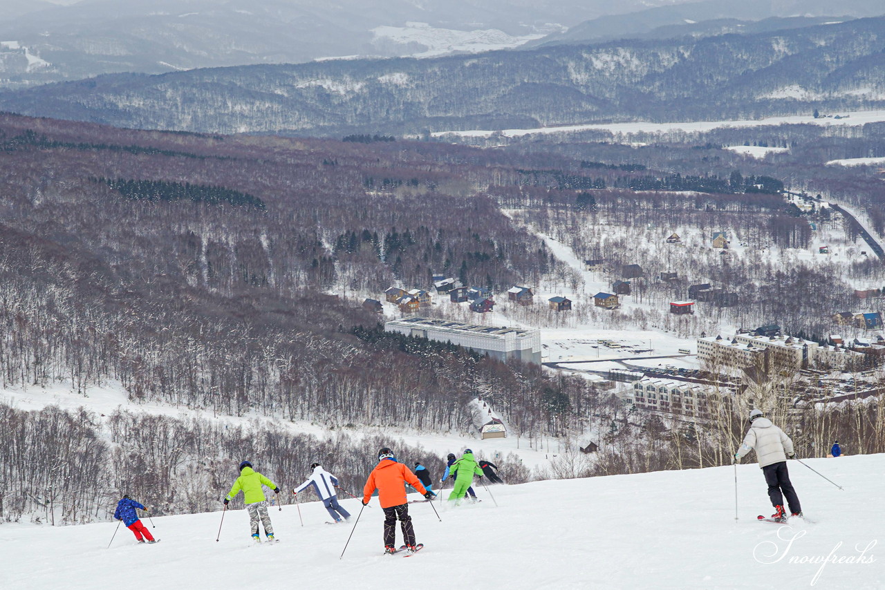 ルスツリゾート 『WORLD SKI AWARDS』３年連続最優秀賞！世界に誇る北海道のスノーリゾート「Rusutsu」へGo (^^♪